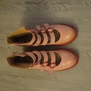 Fluevog Huysmans ankle boots